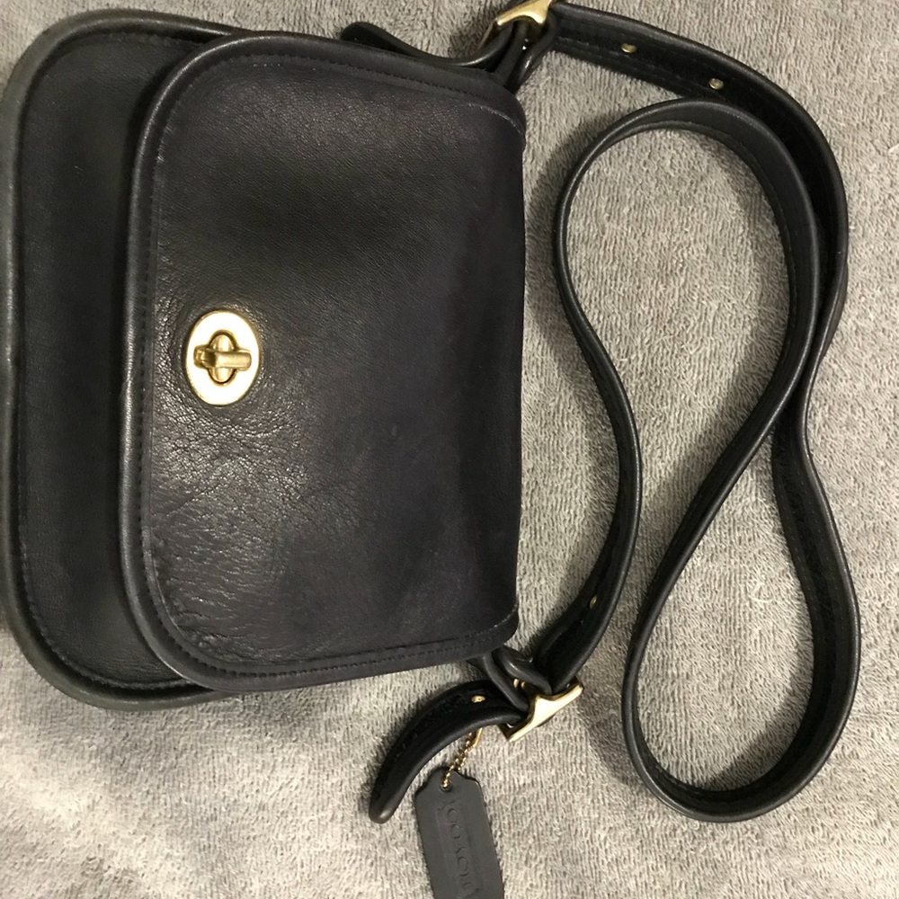 Coach vintage leather legacy trail crossbody